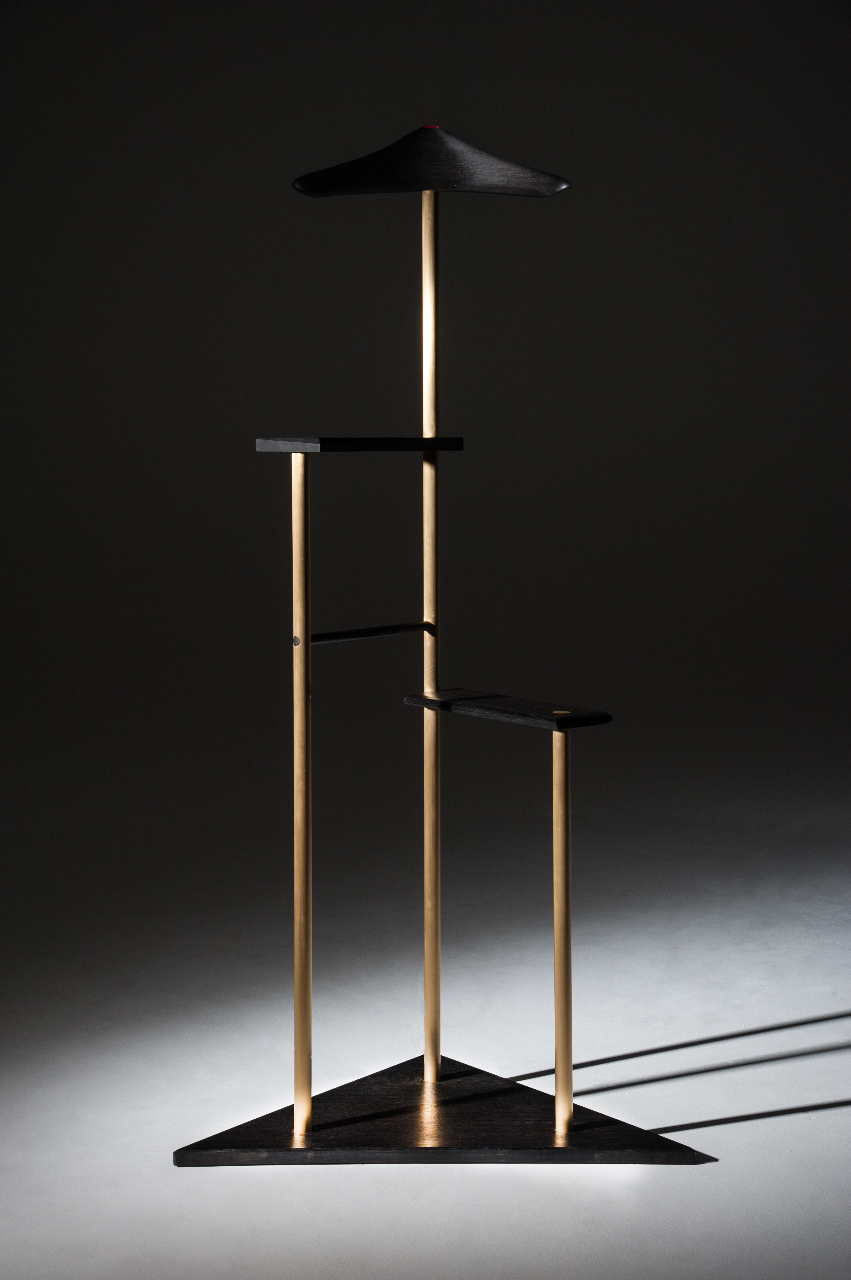 Valet Stand - Brass - Oak 