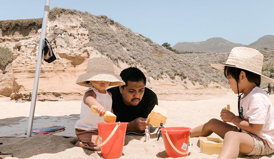 sandcastle father daughter son