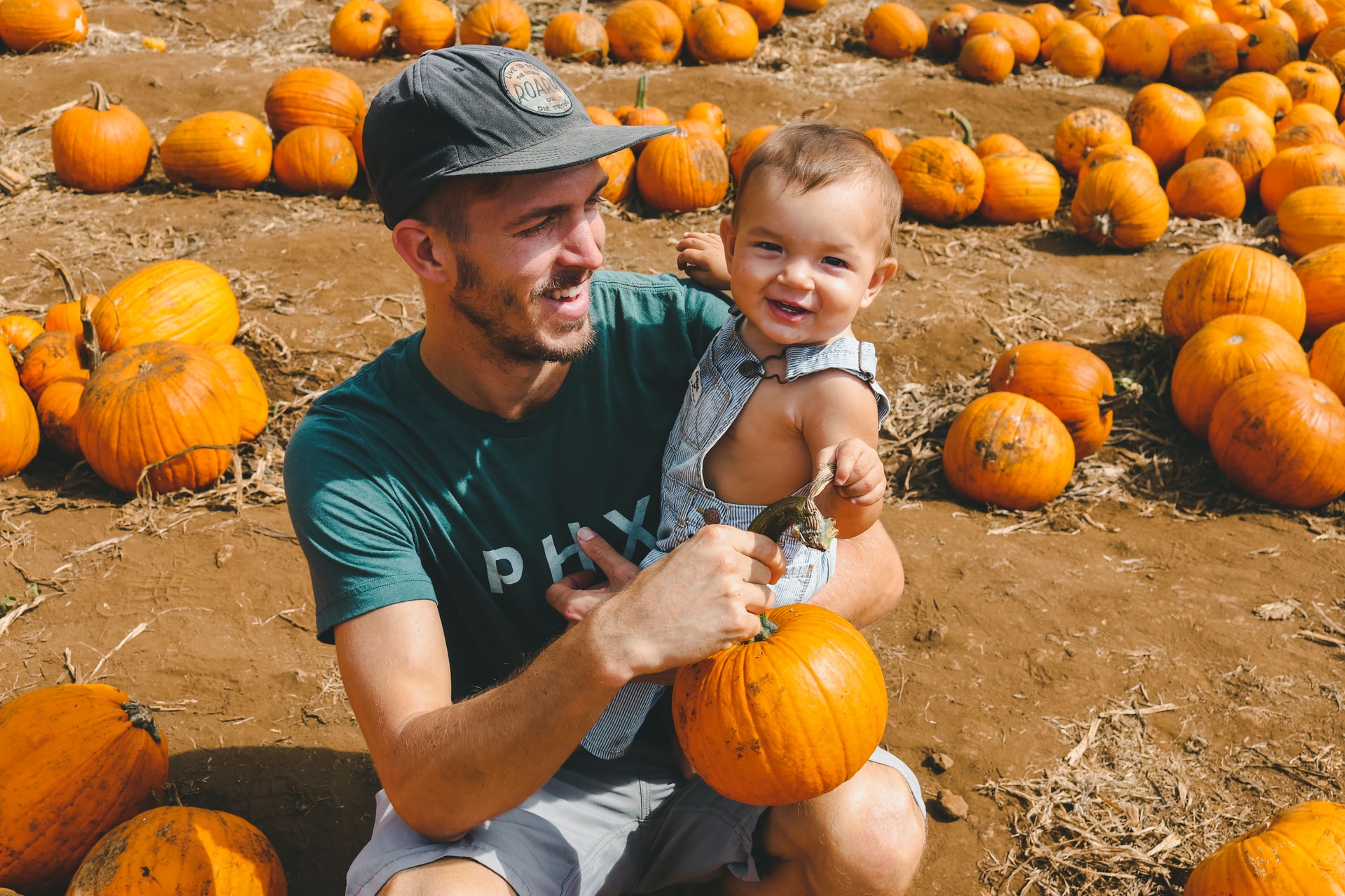 halloween photoshoot baby