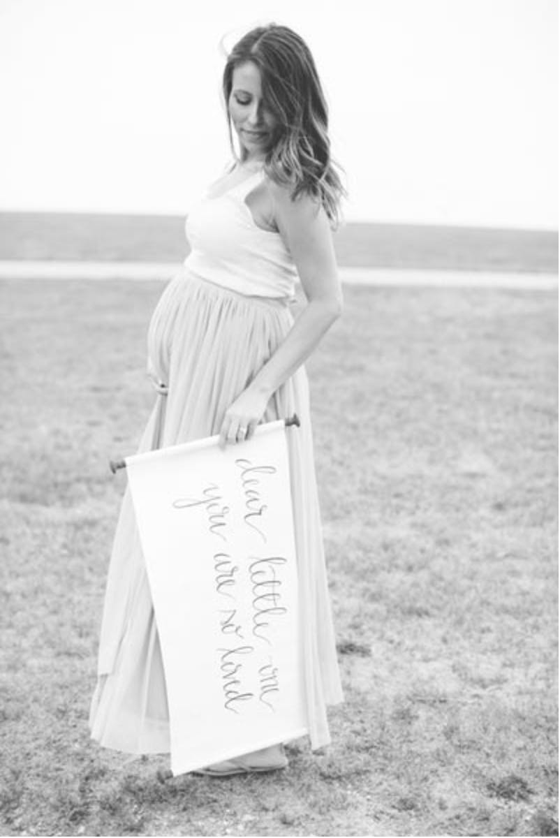 Diy Maternity Shoot Props Darwin Osteen