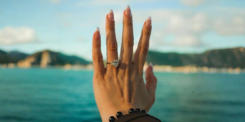 engagement Cinqe matchmaking