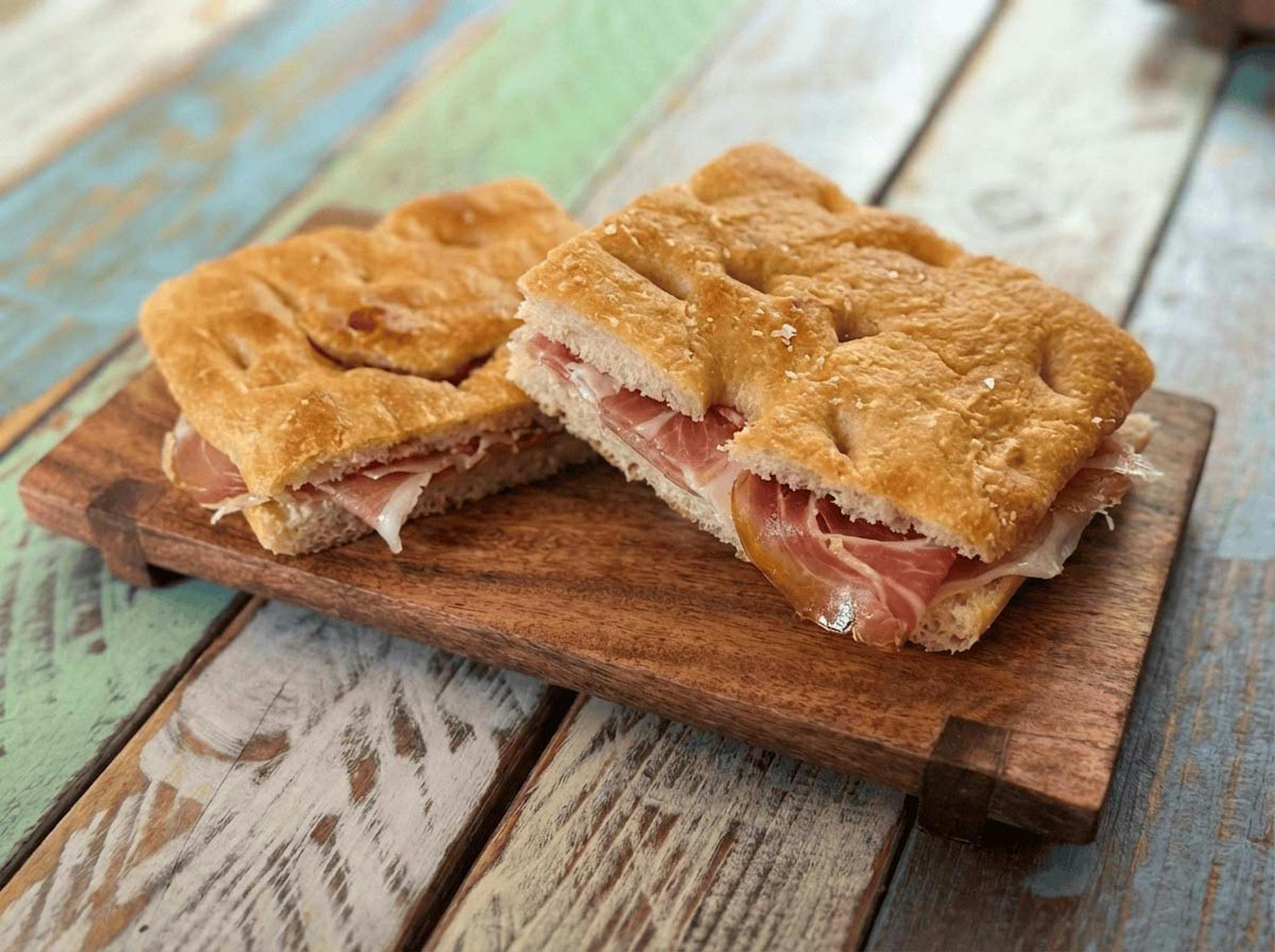 Ciaccia con affettati | La Cisterna