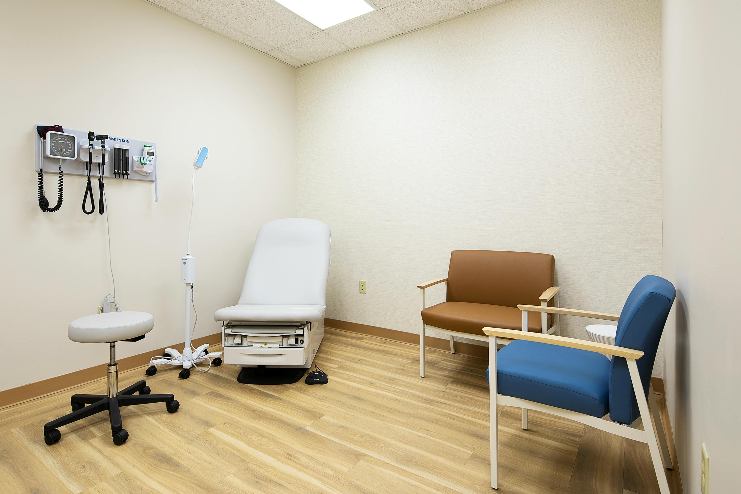 Examination room with chairs at Cityblock Greensboro