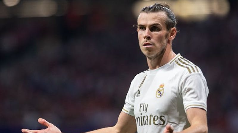 Real Madrid's winger frustrated after he was blamed in the pitch