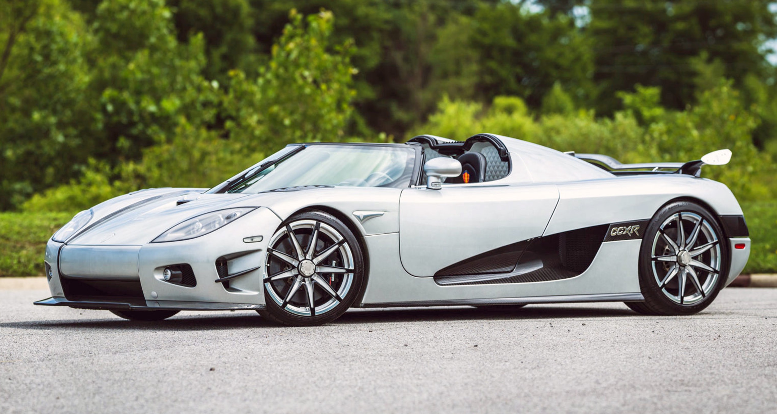 Koenigsegg CCXR Trevita is the third most expensive cars in the world in 2021