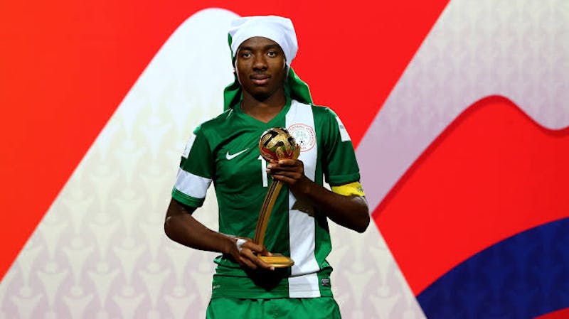 Kelechi Nwakali with the Golden ball award, 2015 u-17 World Cup