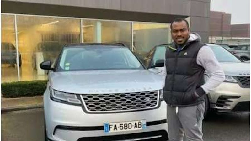 Former Nigerian goalkeeper Vincent Enyeama is the fourth richest Nigerian footballer