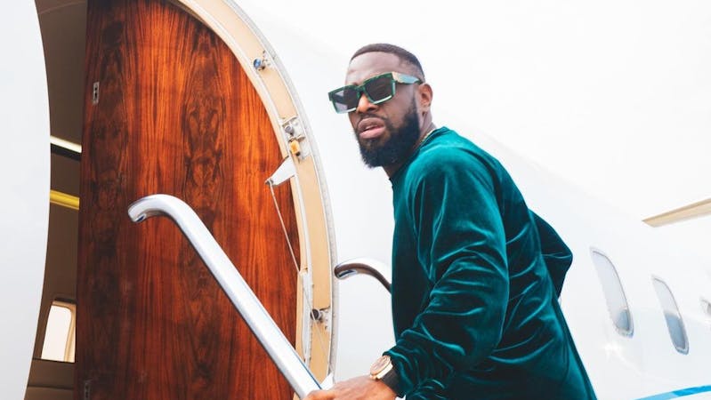 Timaya clear the air over hit an run accusations 