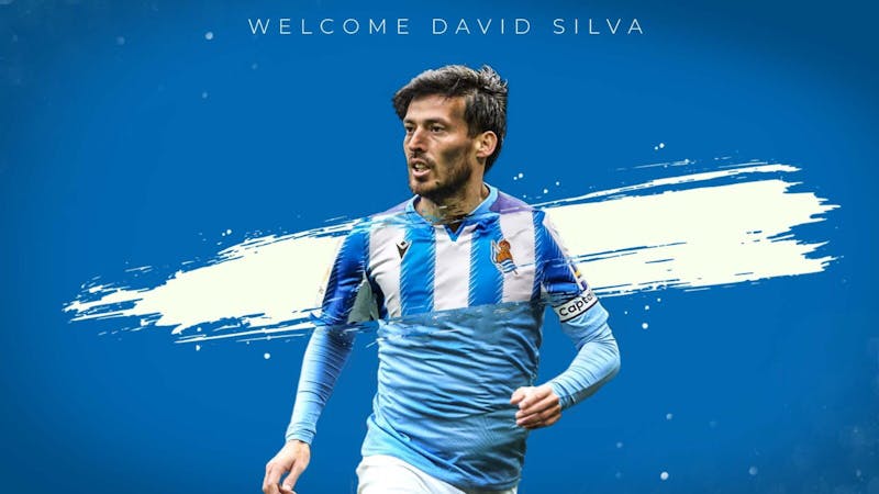 Lazio unveils the signing of David Silva on a 3 year deal from Manchester City