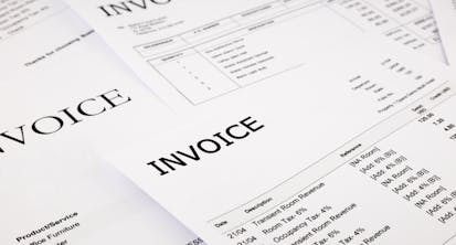 invoice funding clearco