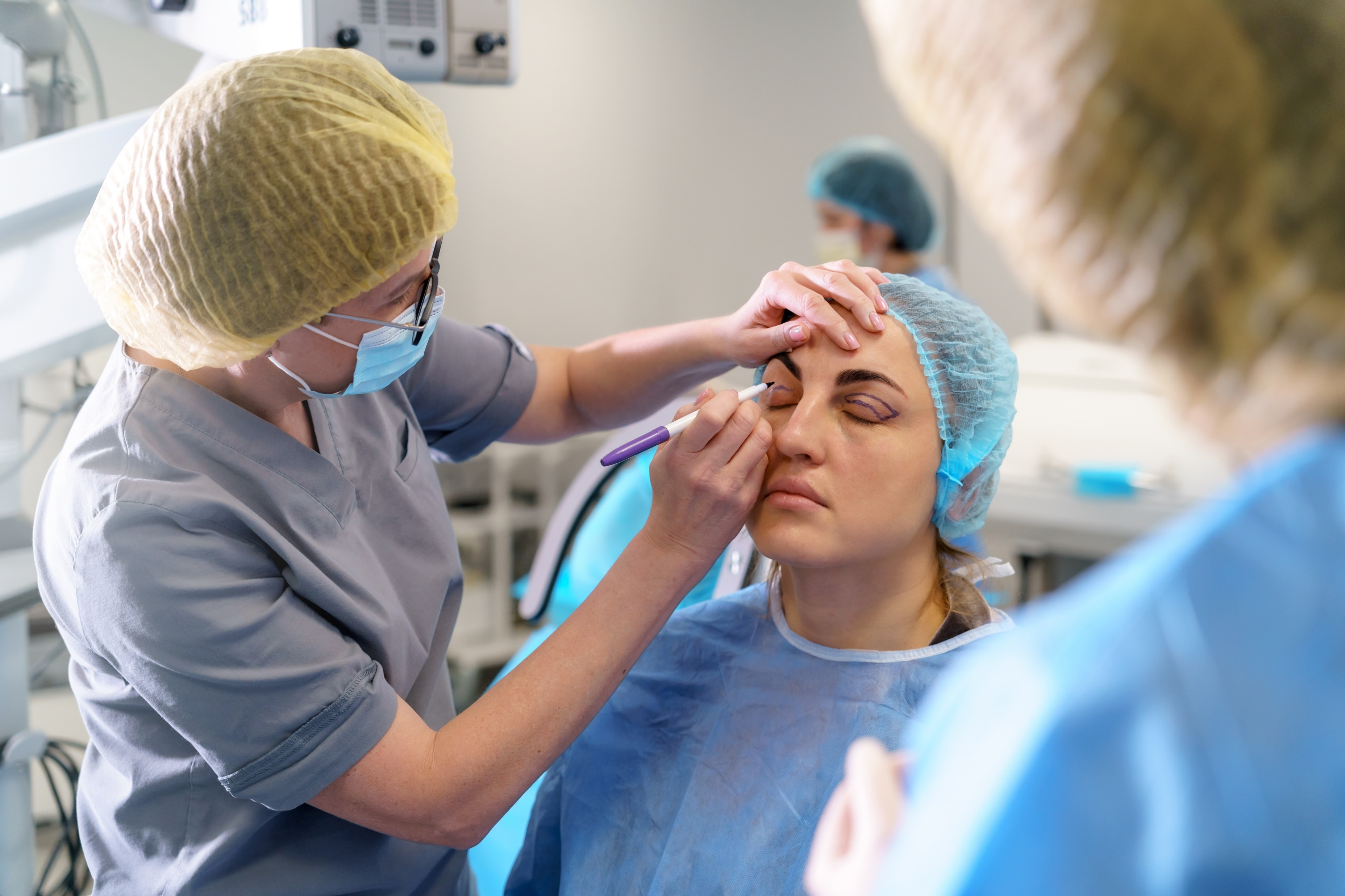 Does Medicare Cover Eyelid Surgery? | ClearMatch Medicare