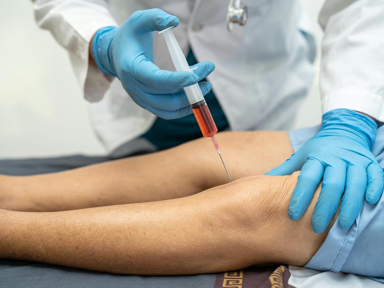 Does Medicare Cover Knee Injections?