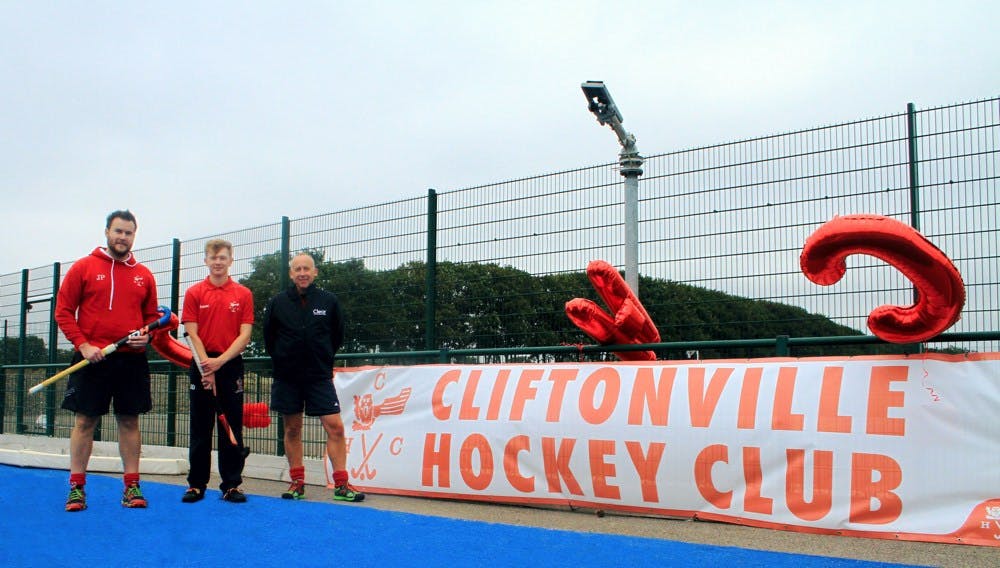James Provins, Isaac Dilkes of Cliftonville HC and Clear Safety director Matt Westby