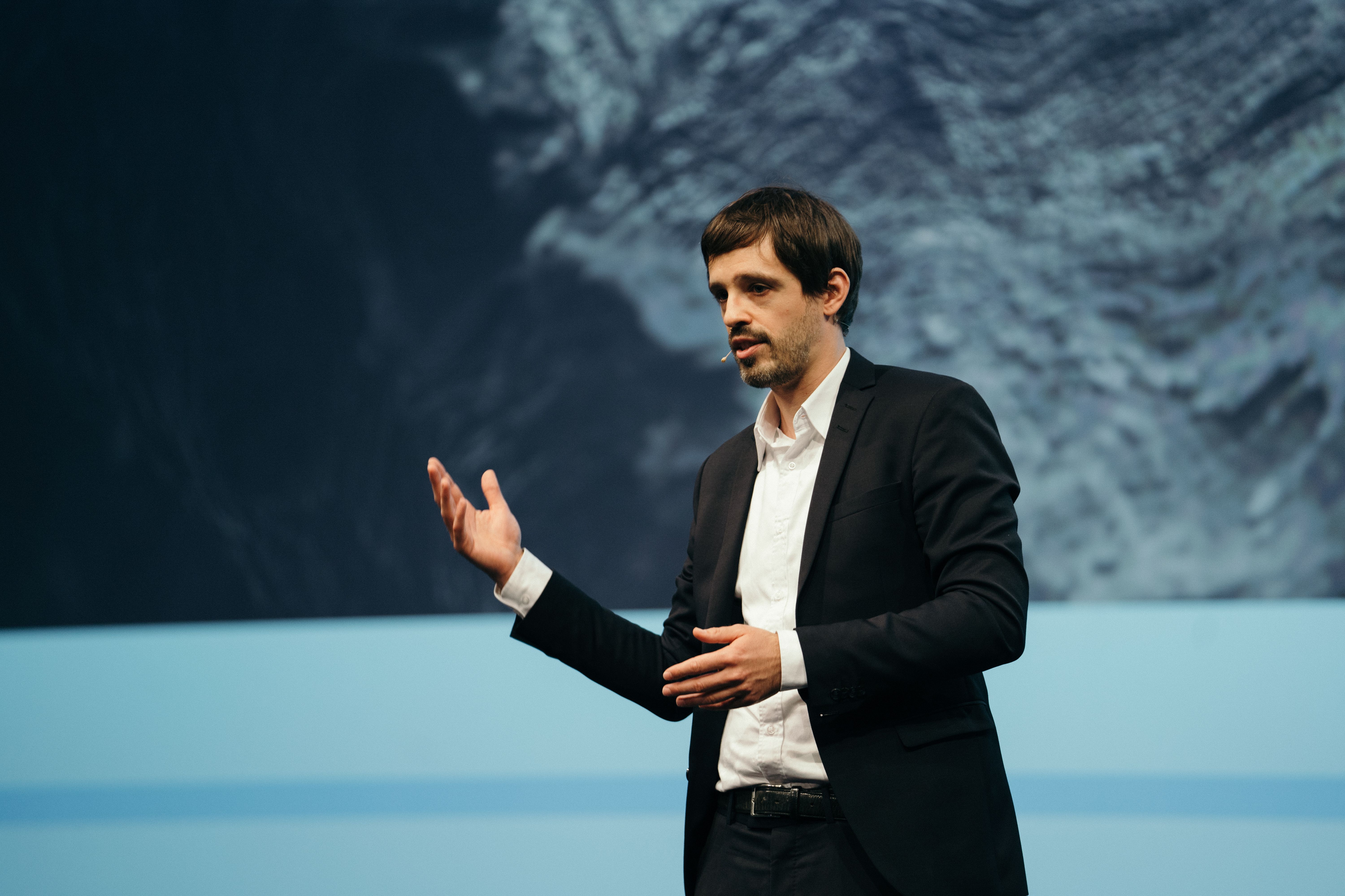 the capture green coat