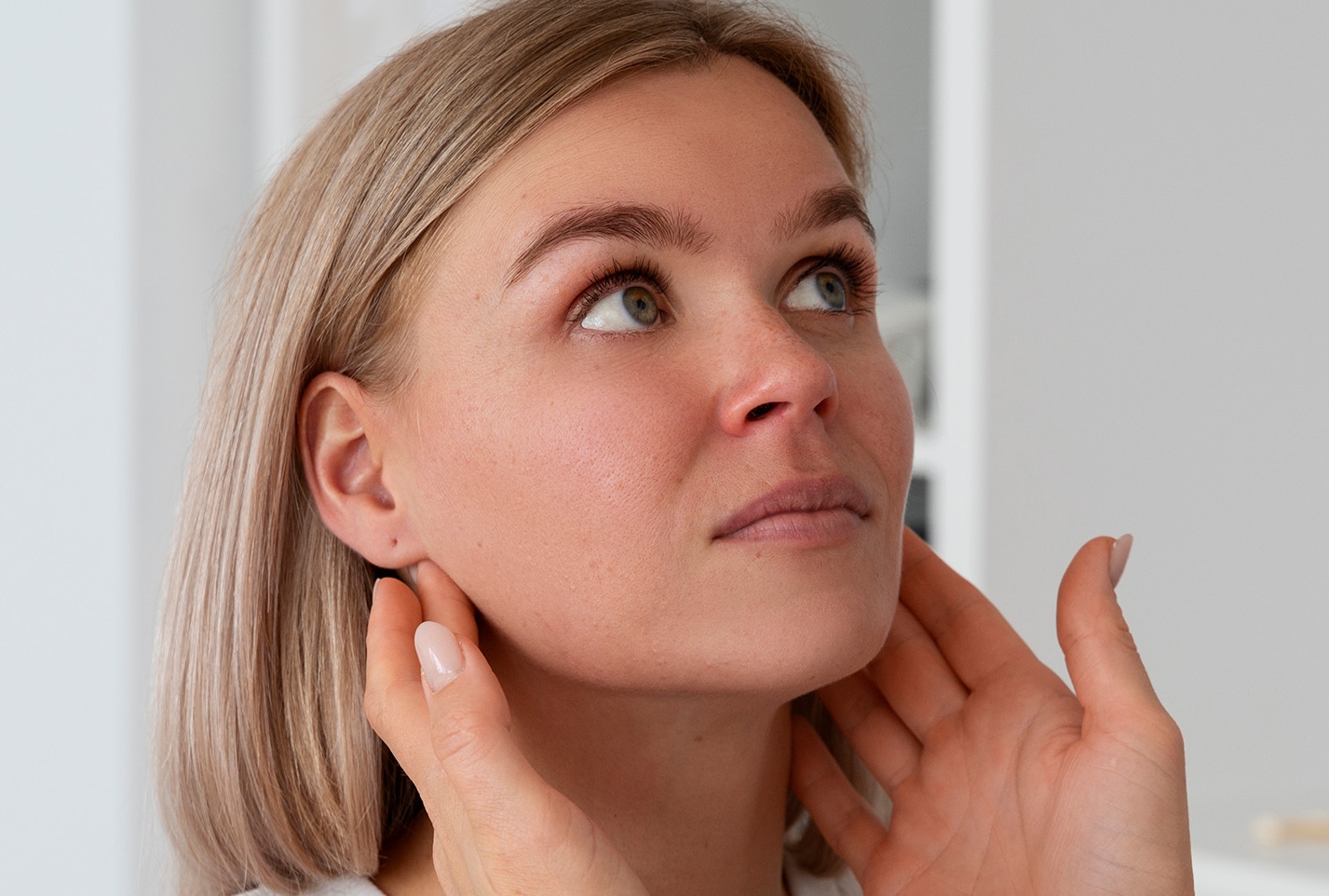 woman having her masseter consultation