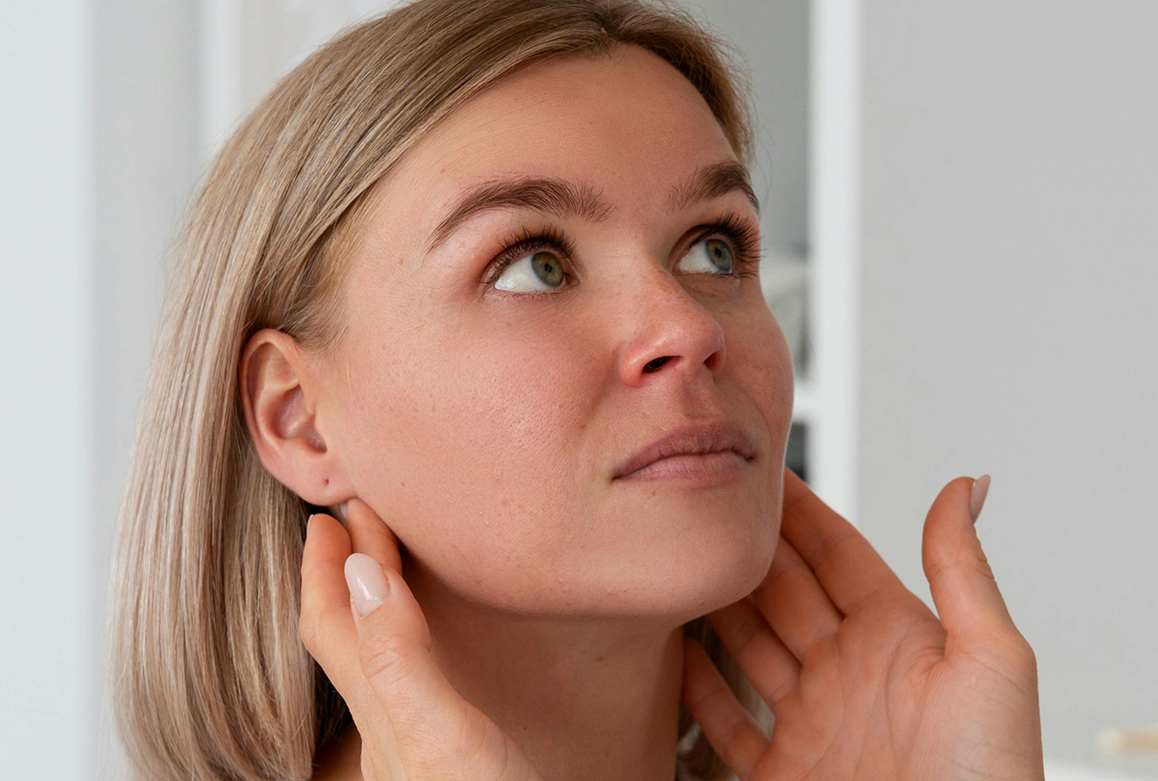 woman having her masseter consultation
