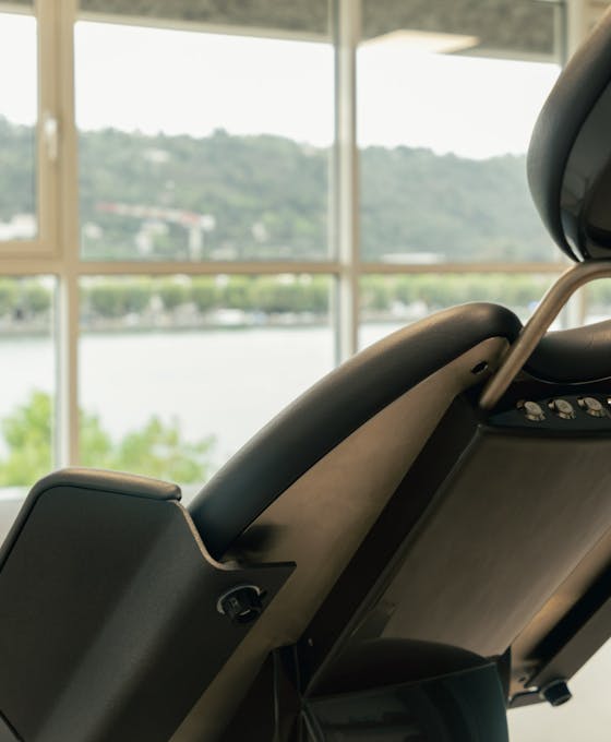 Centre de médecine esthétique et laser au sein de la Clinique Trenel à Sainte Colombe, près de Lyon – Vienne, le Centre de Chirurgie, Médecine Esthétique et Maxillo-Faciale au bord du Rhône.