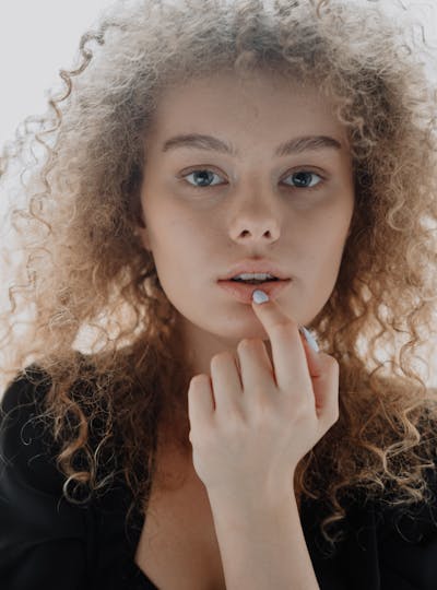 Améliorer l'ouverture de la bouche et permettre une meilleure mastication grâce à la discectomie au CEMF Lyon Vienne à la Clinique Trénel