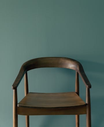 Un espace moderne et discret où vous reçoit et vous conseille une équipe de chirurgiens et médecins esthétiques spécialistes à Lyon Vienne