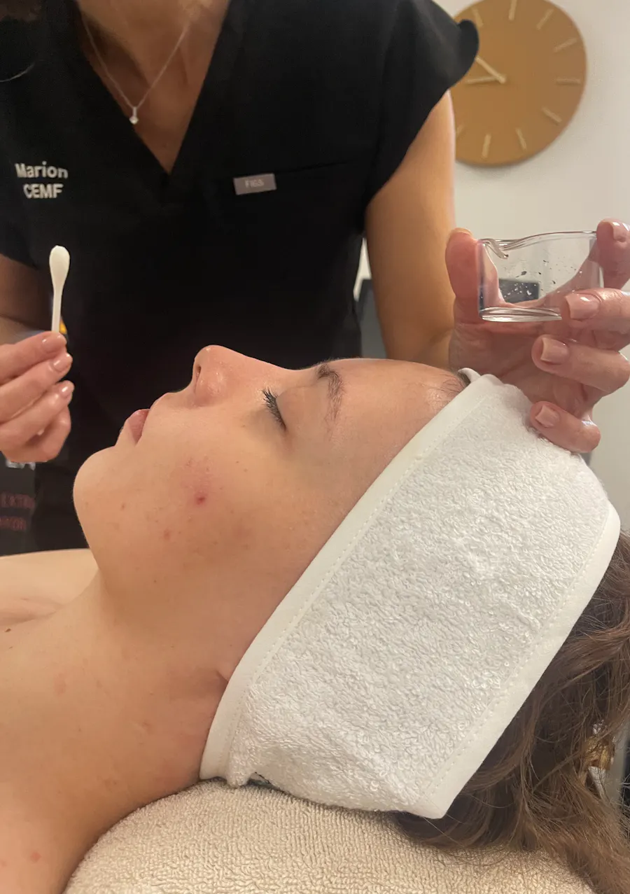 Peeling PRX T-33 : Coup d’éclat avant les fêtes