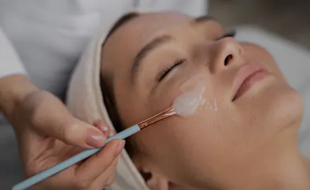 Peeling PRX T-33 : Coup d’éclat avant les fêtes