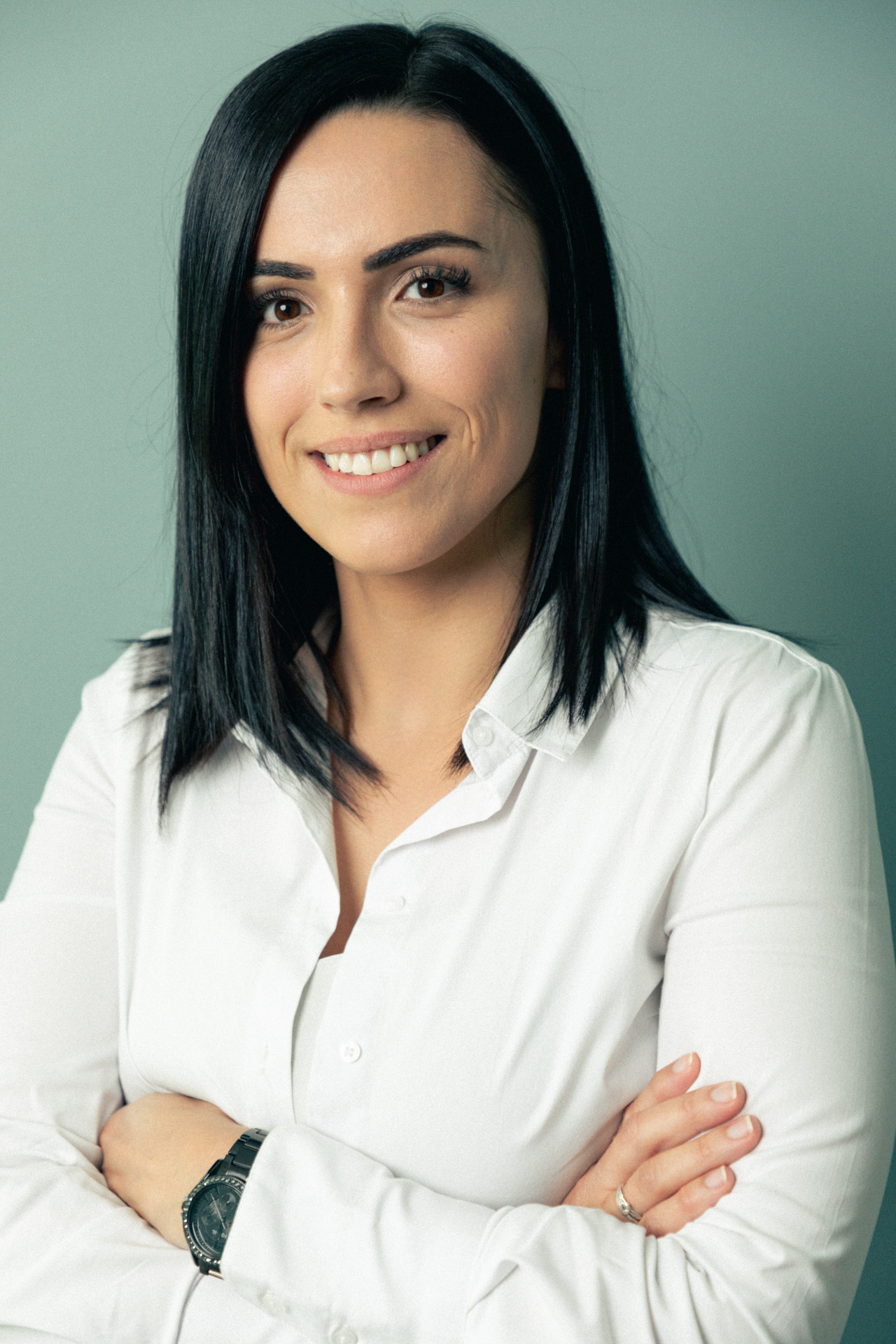 Chloé, secrétaire médicale au centre de médecine esthétique et laser CEMF Lyon Vienne