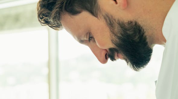 Corriger son sourire et ses lèvres grâce aux injections d'acide hyaluronique au CEMF Lyon Vienne