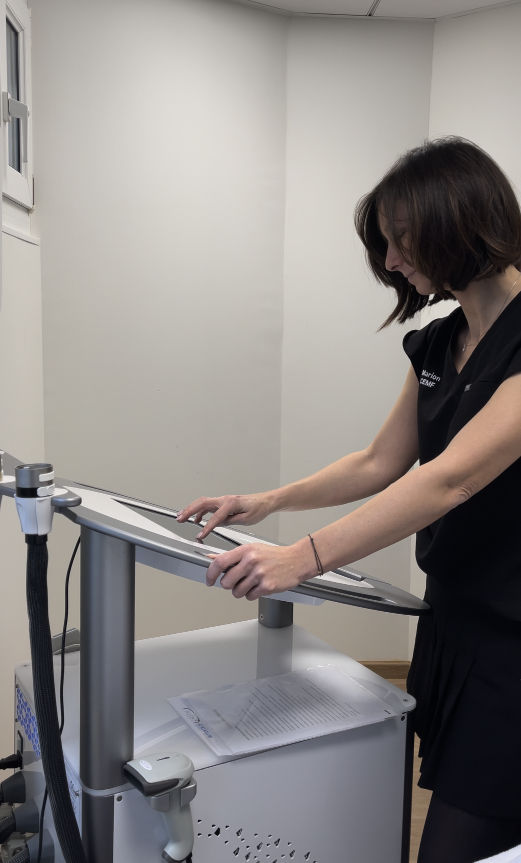 Centre CEMF sérieux pour séance cryolipolyse