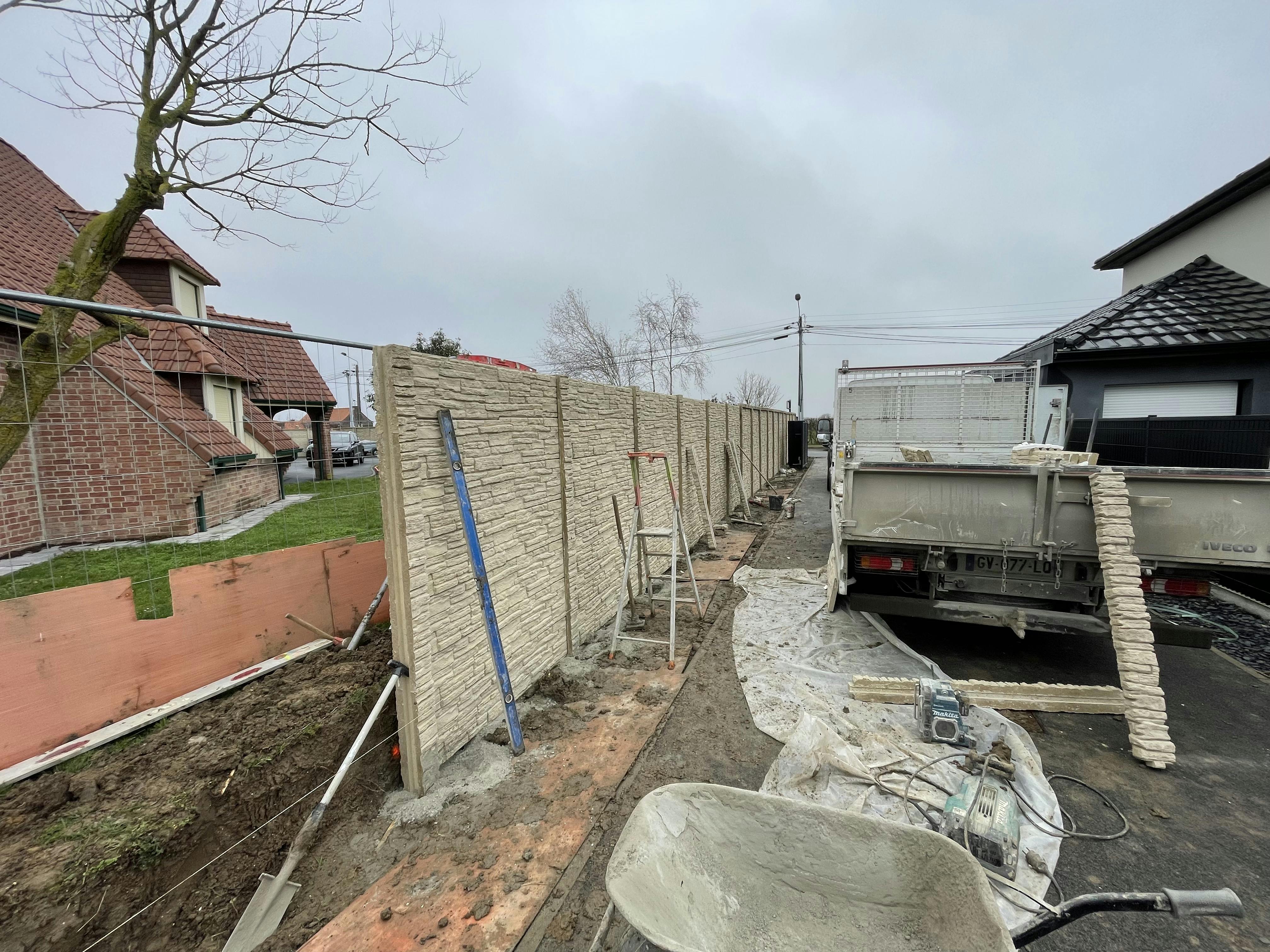 Pose de cloture béton deco a Carvin