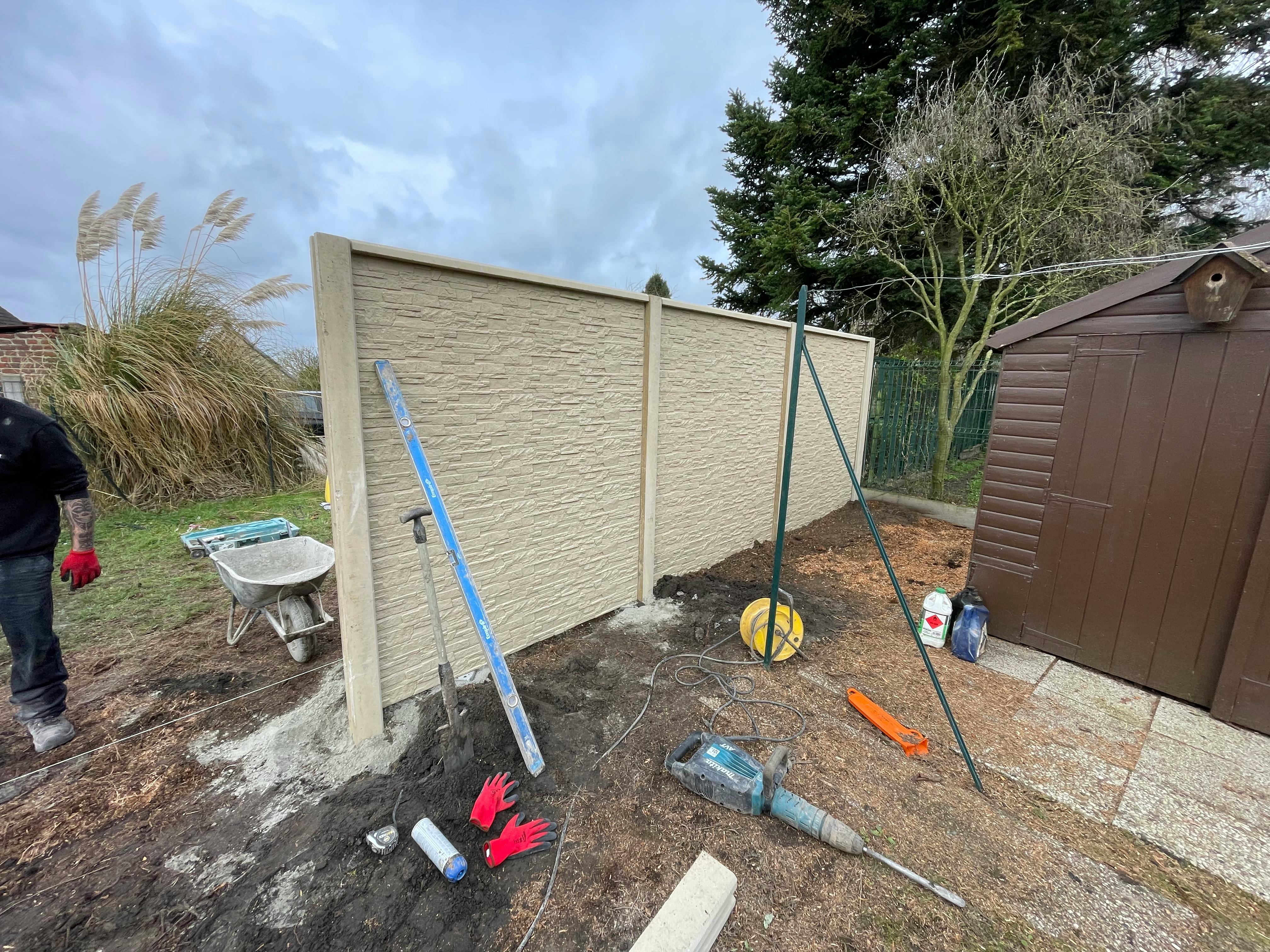 pose cloture beton imitation pierre lewarde