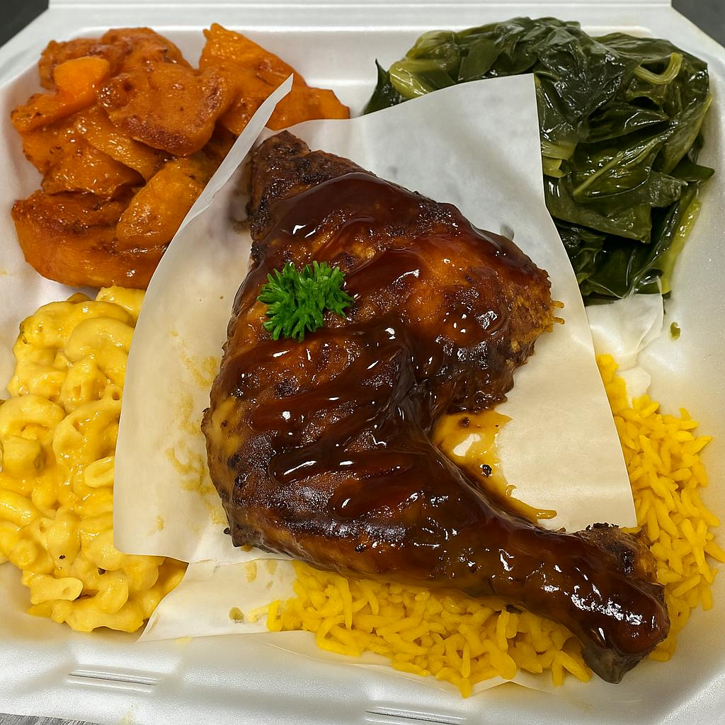 Chicken, rice and Mac'n'Cheese dish