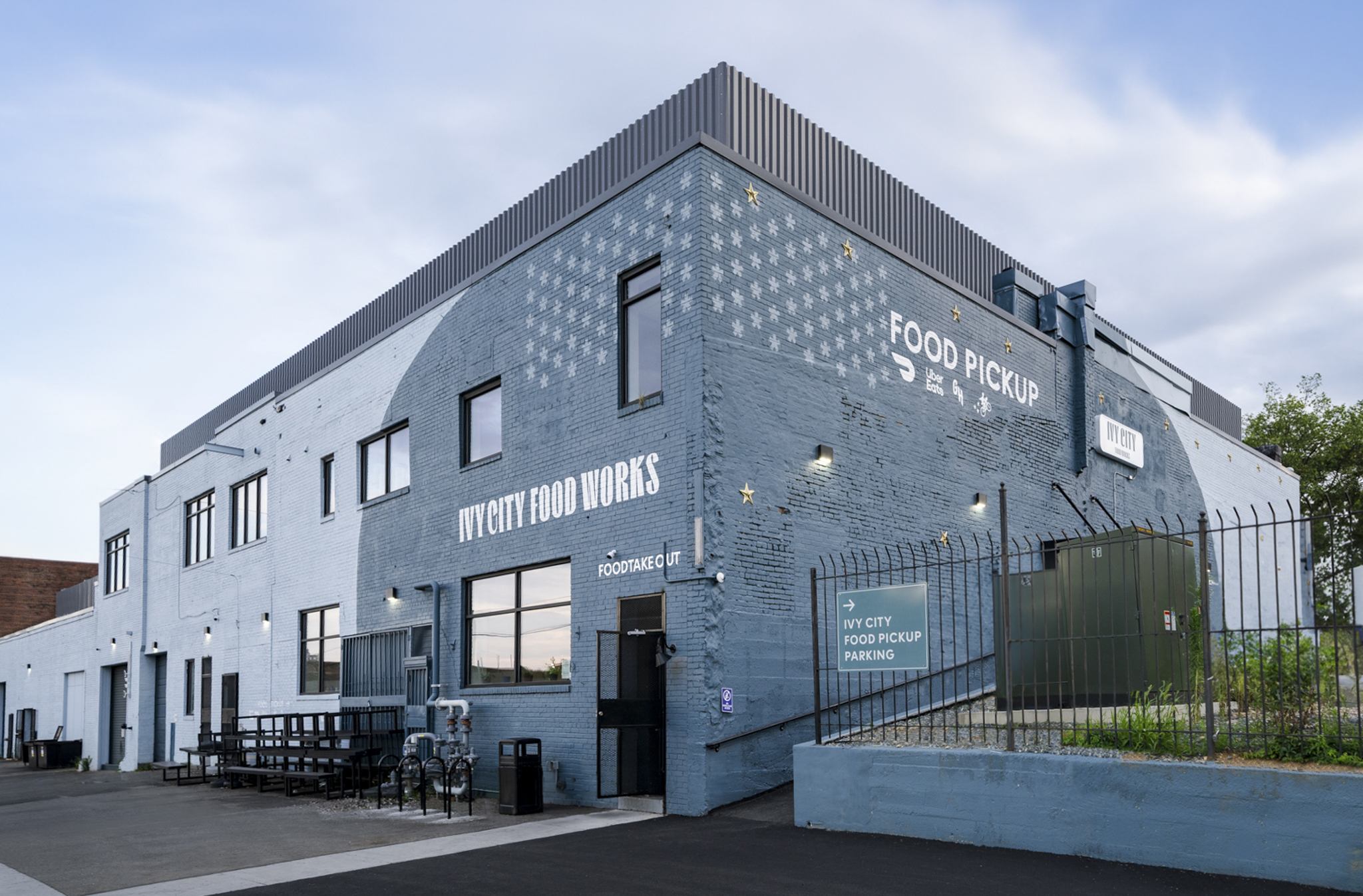 Ivy City Eats exterior