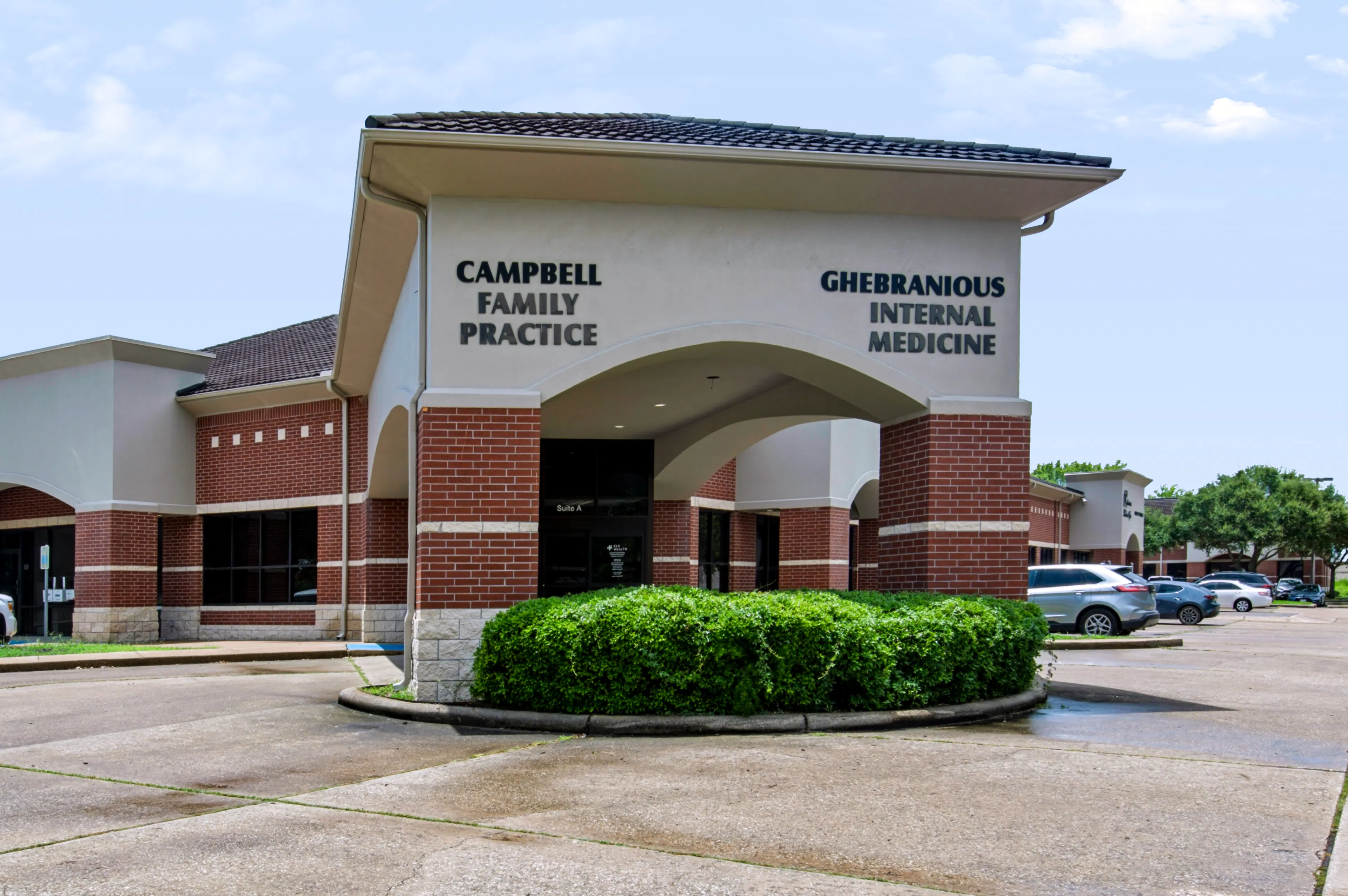 Exterior Image | CLS Health Campbell & Ghebranious Primary Care — Houston