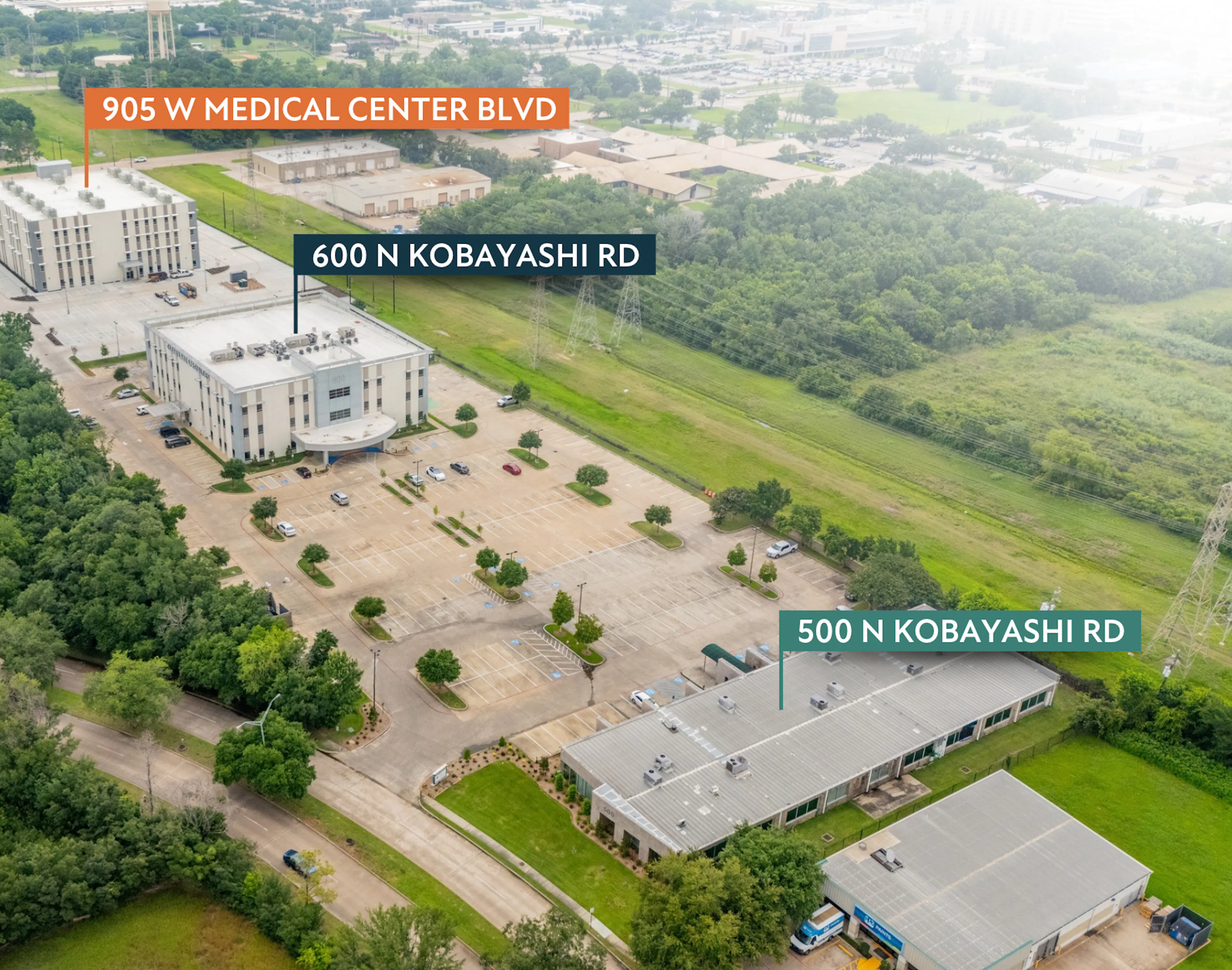 Birds' eye view of the CLS Health Comprehensive Care — Clear Lake.