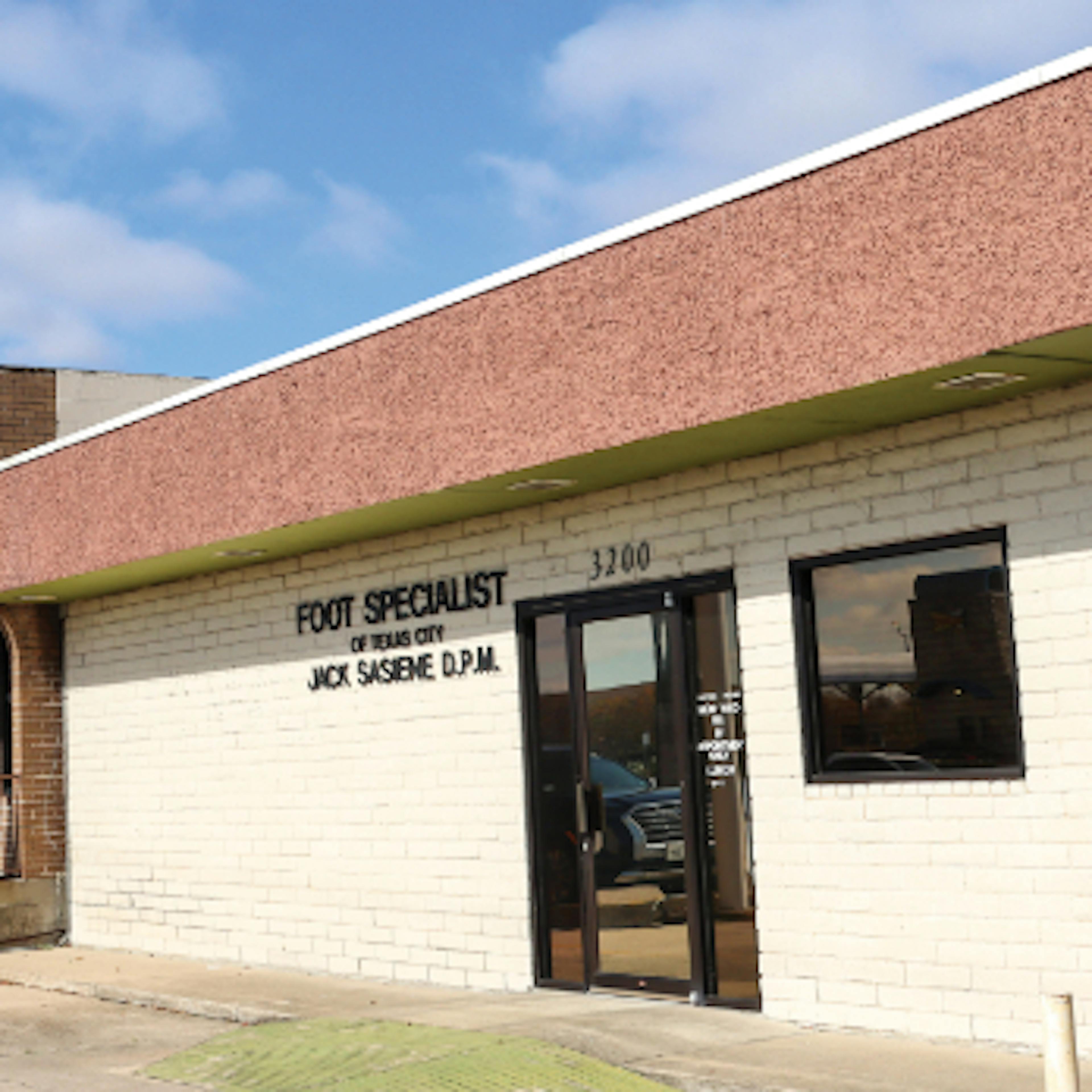 Exterior view of CLS Health Podiatry Associates clinic on Palmer Highway in Texas City, Texas, featuring clear signage and a welcoming entrance for foot and ankle care services.