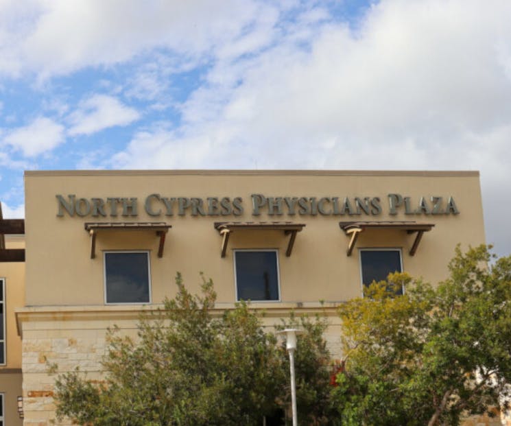 Exterior view of CLS Health Clinic - Cypress in Cypress, TX offering primary care, endocrinology, and cardiology services.