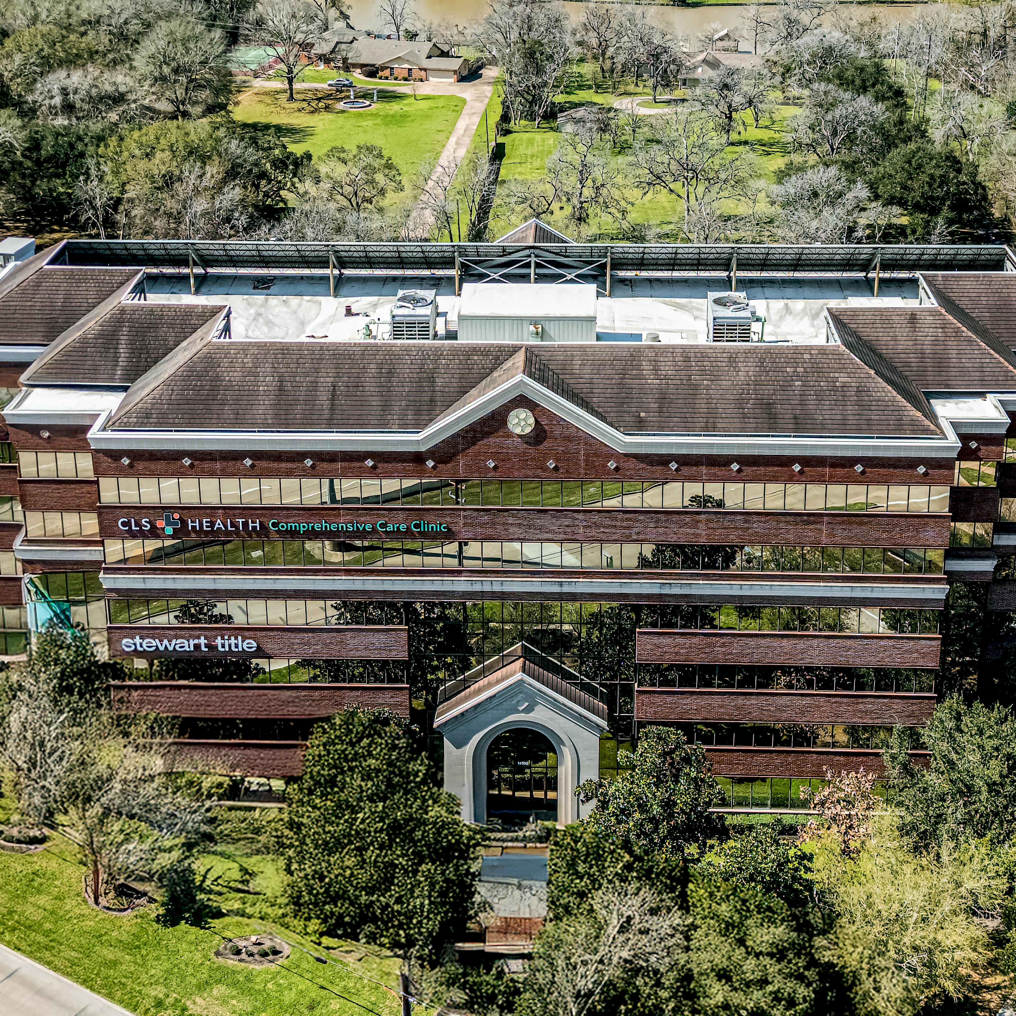 Exterior view of CLS Health Comprehensive Care Clinic - Sugar Land, offering primary care and specialty care services.