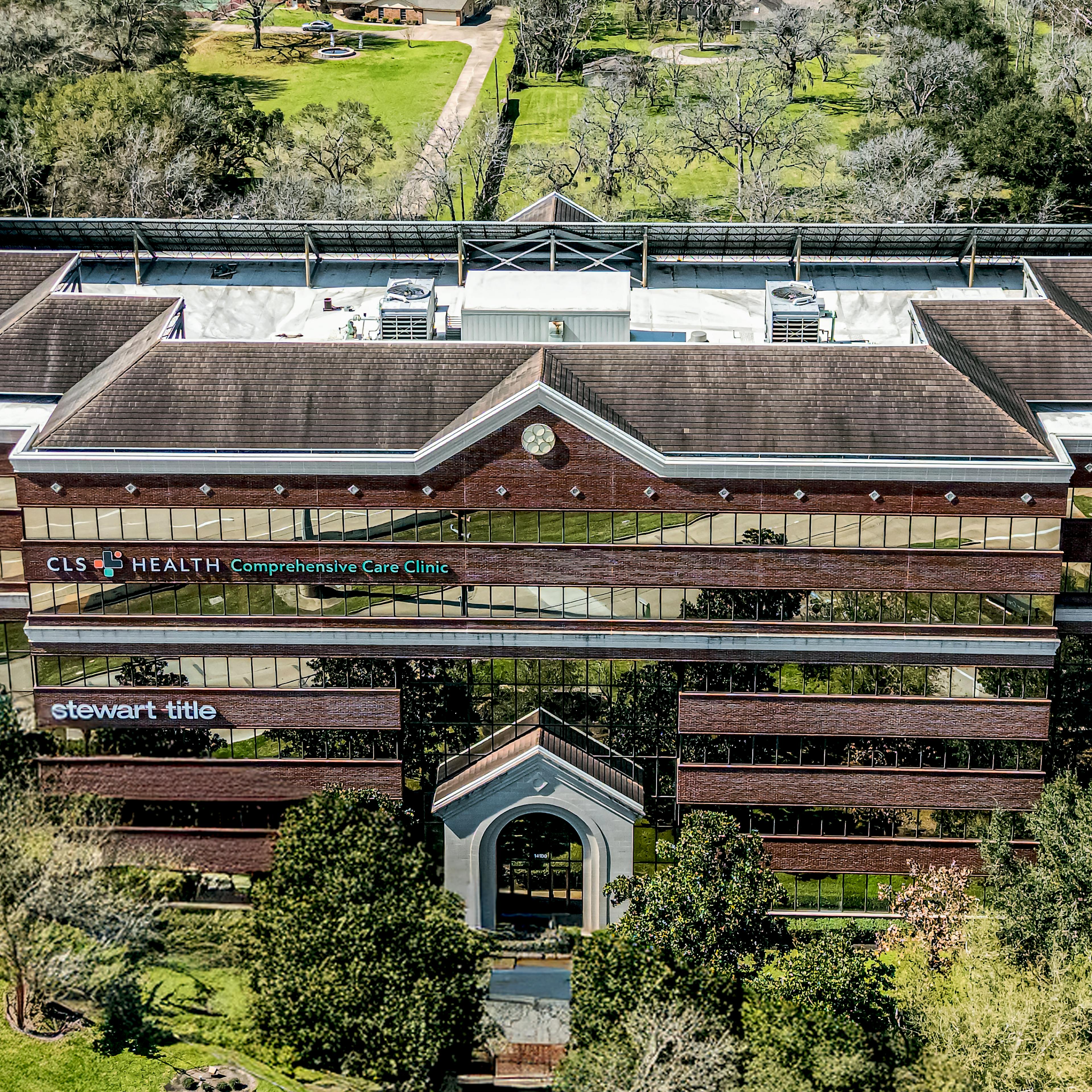 Exterior view of CLS Health Comprehensive Care Clinic - Sugar Land, offering primary care and specialty care services.