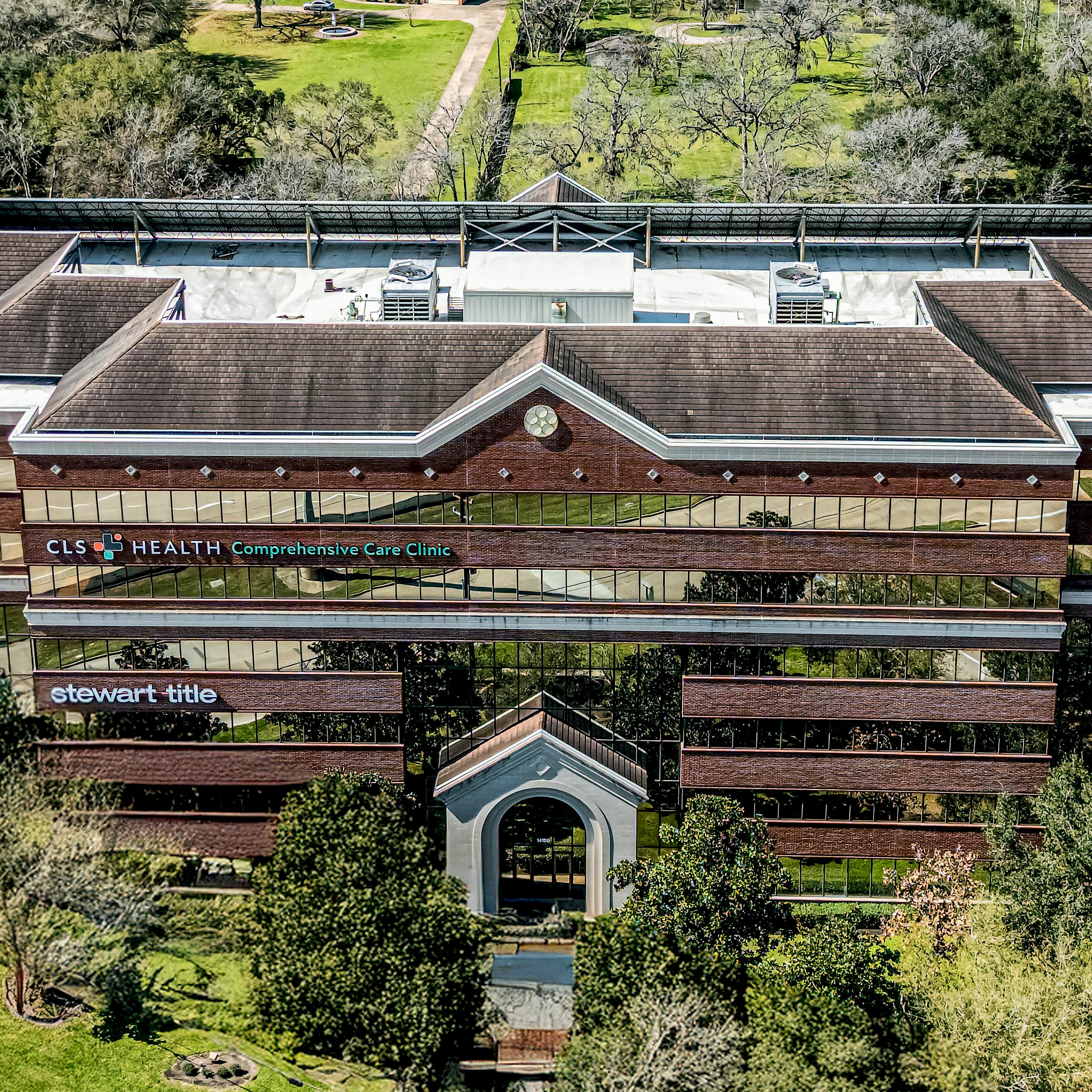 Exterior view of CLS Health Comprehensive Care Clinic - Sugar Land, offering primary care and specialty care services.
