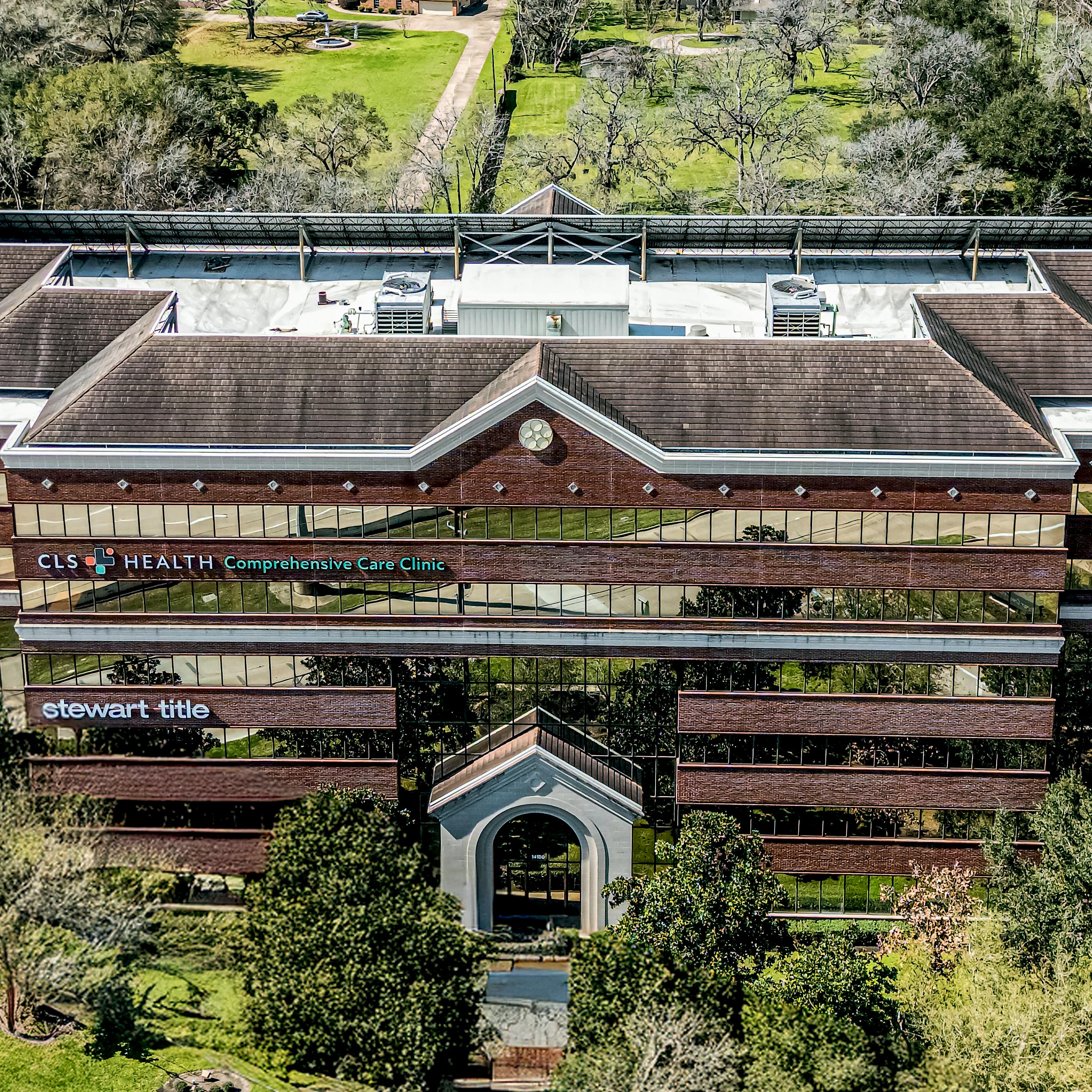 Exterior view of CLS Health Comprehensive Care Clinic - Sugar Land, offering primary care and specialty care services.