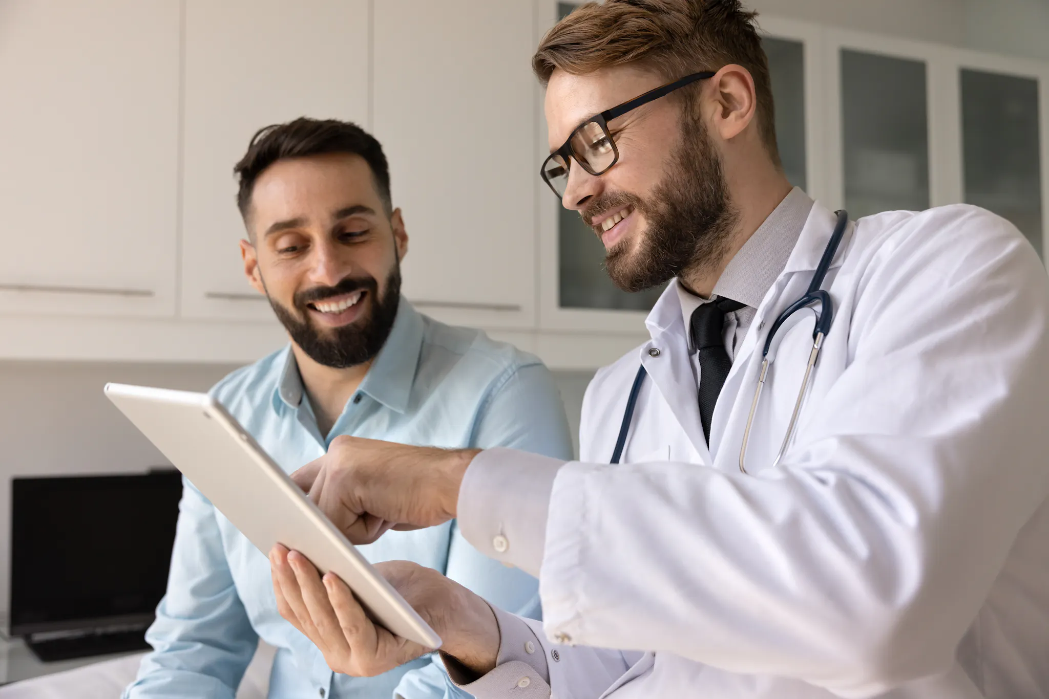 Pm And R Physiatrist (PM&R Doctor) vs. Physical Therapist | CLS Health