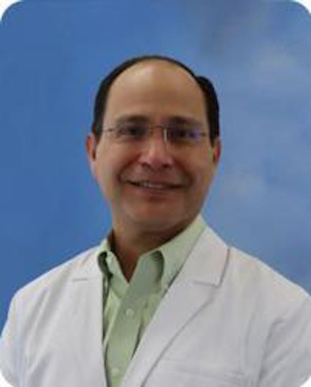 Dr. Alvaro Zamora, primary care provider based in League City, TX.