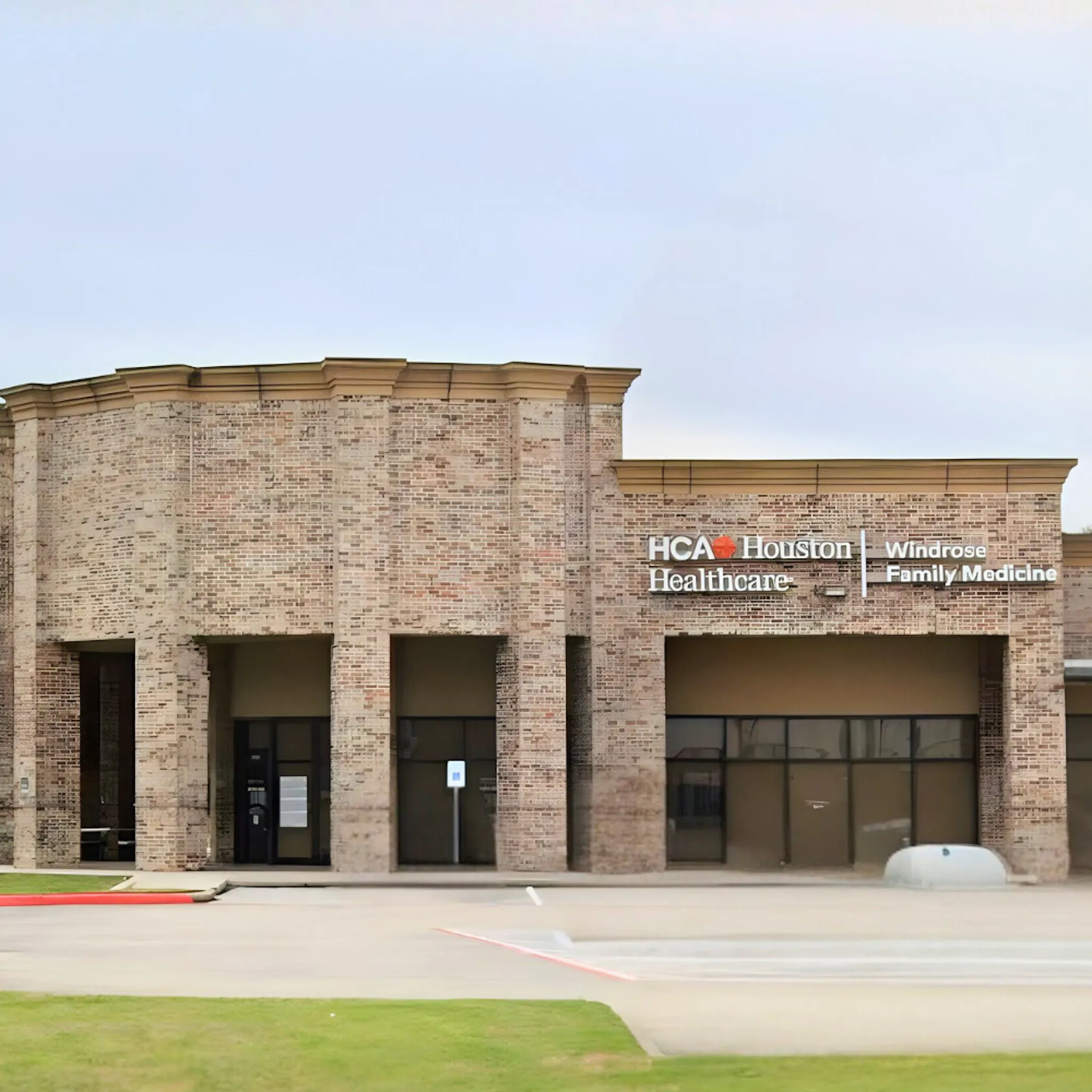 Exterior of CLS Health Primary Care Providers - Spring, where patients receive comprehensive care from board-certified PCPS. 