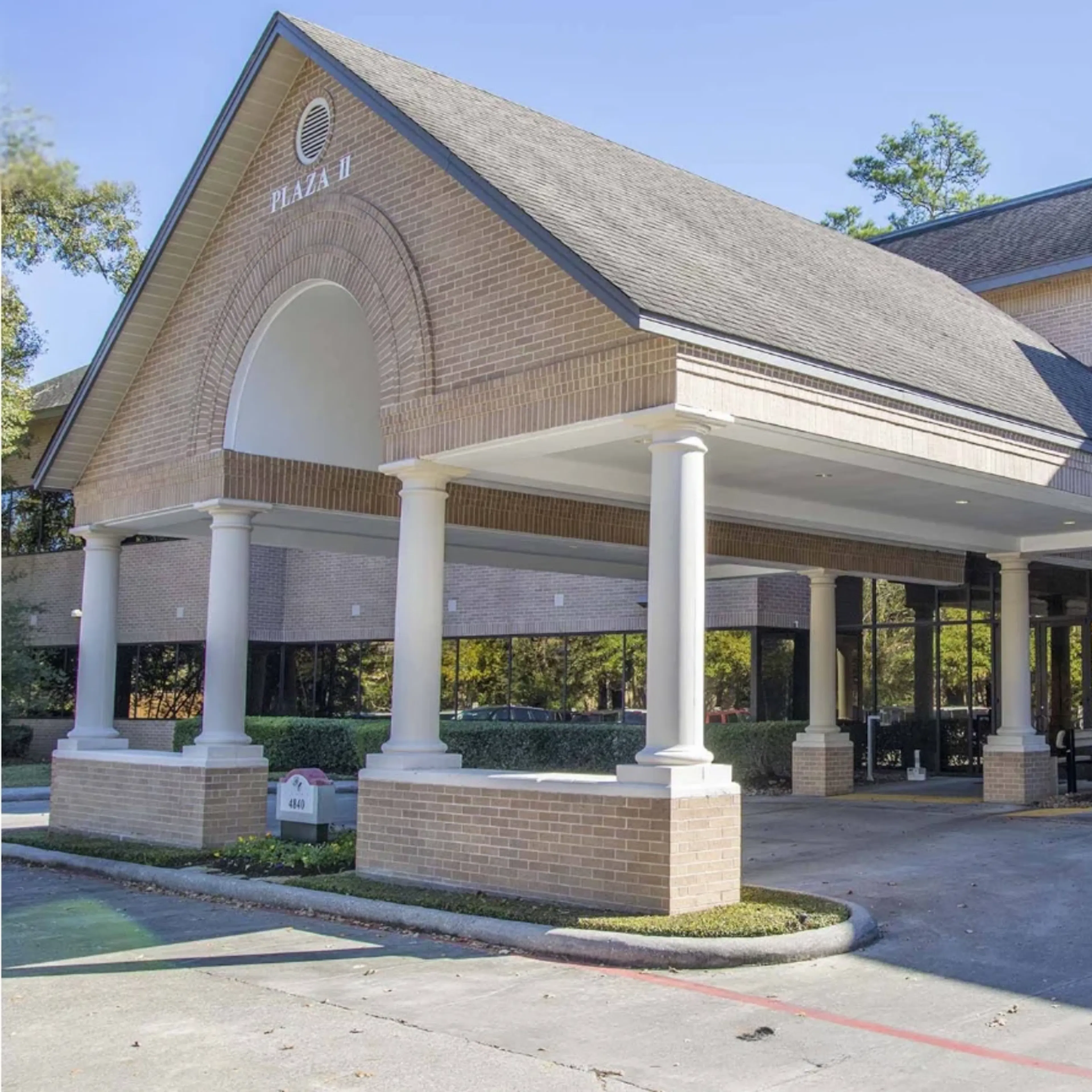 Exterior of CLS Health Primary Care — The Woodlands.