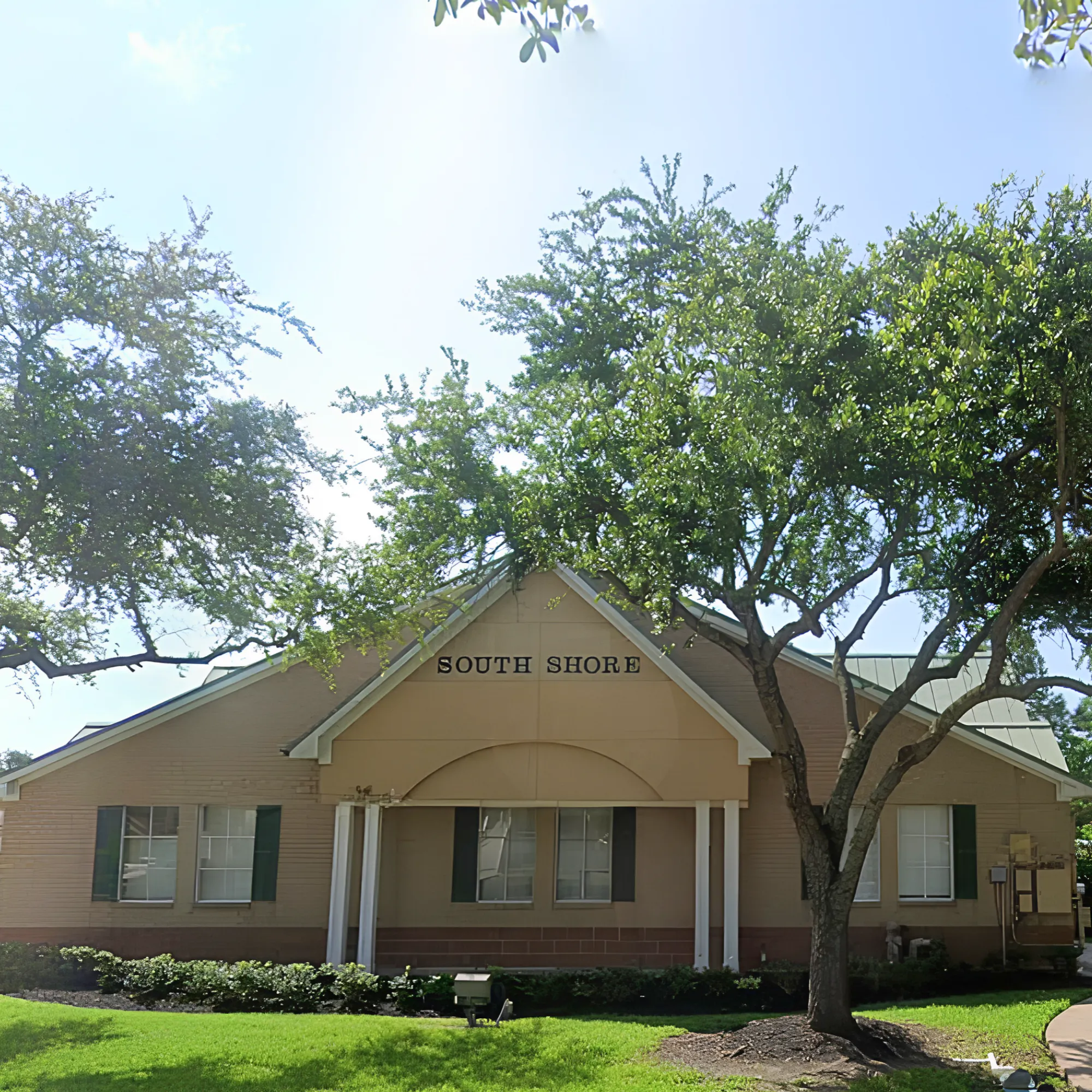 Exterior of CLS Health Primary Care — League City.