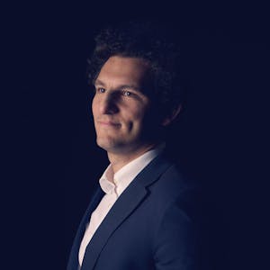 Maxime, analyste chez BDL Capital Management, spécialisé en automobile et valeurs industrielles