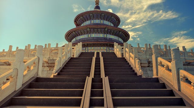 L’industrie du luxe en Chine : le Phénix renaîtra-t-il ?