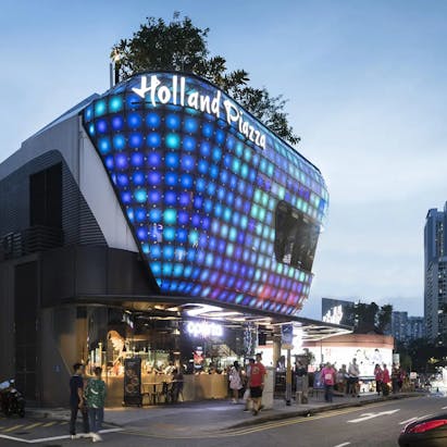 Holland Piazza
