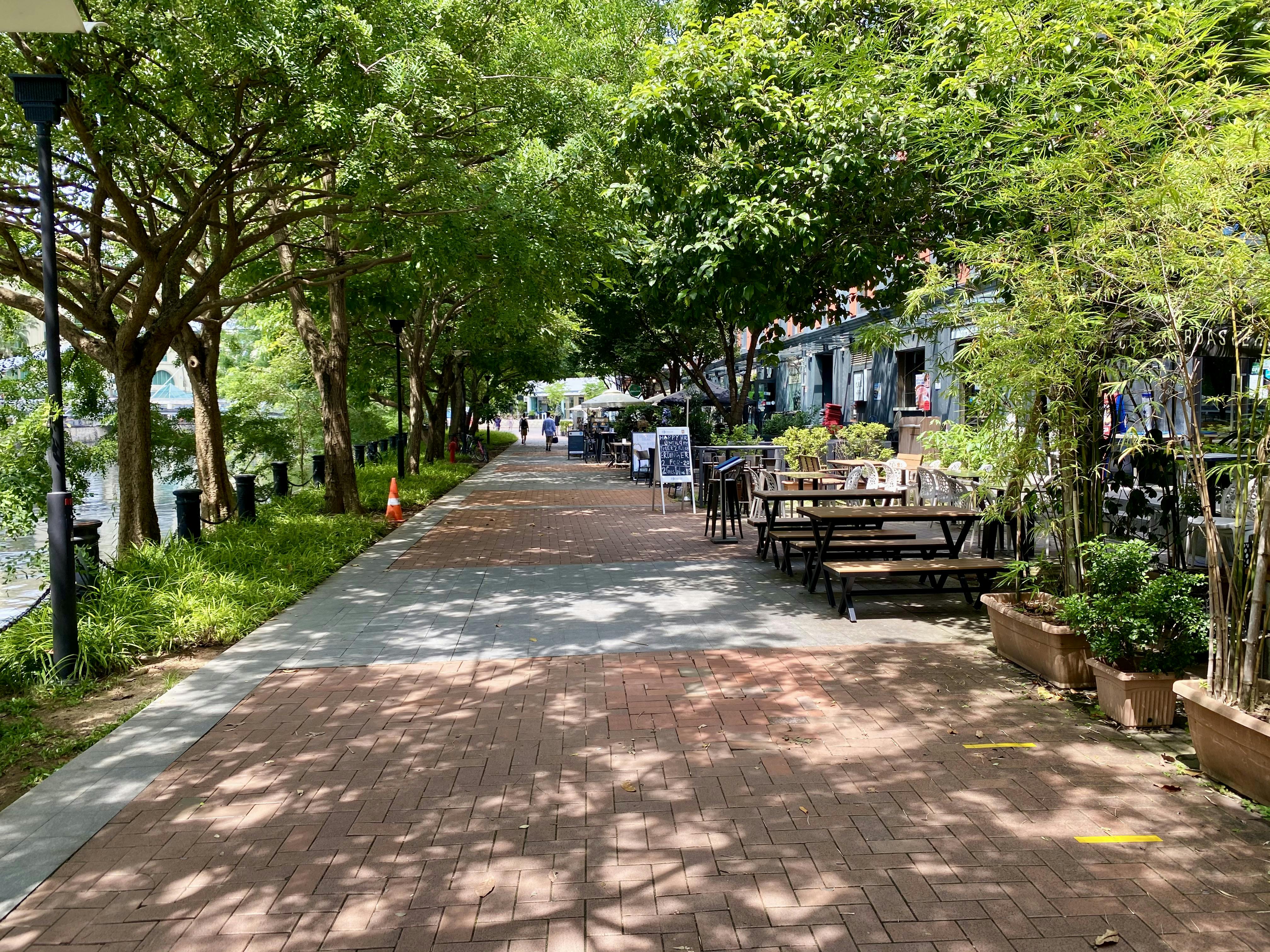 The riverside walk in Robertson Quay