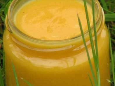 soupe-de-rutabaga-carotte-noix-de-coco-et-curry--md-41159p50319